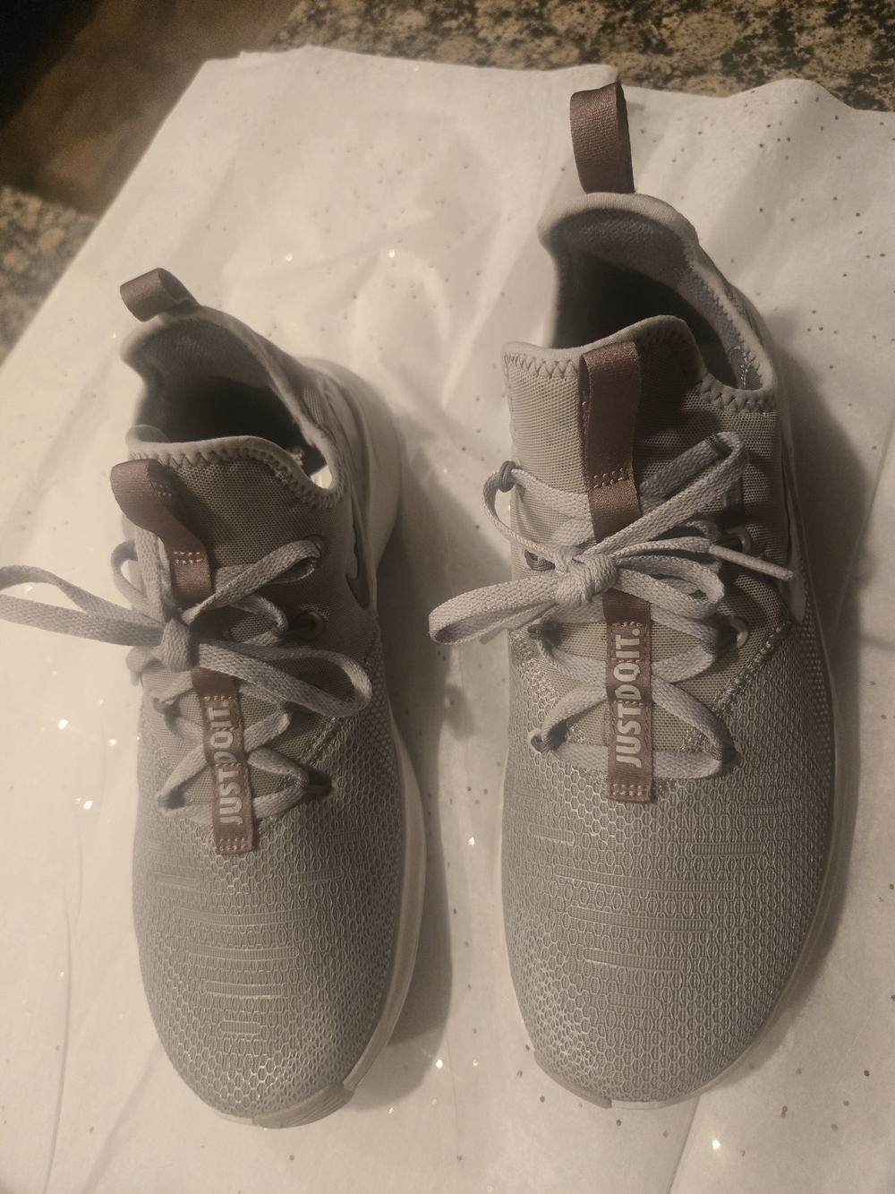 Nike Women's Light Gray and Rose Gold Casual Sneakers